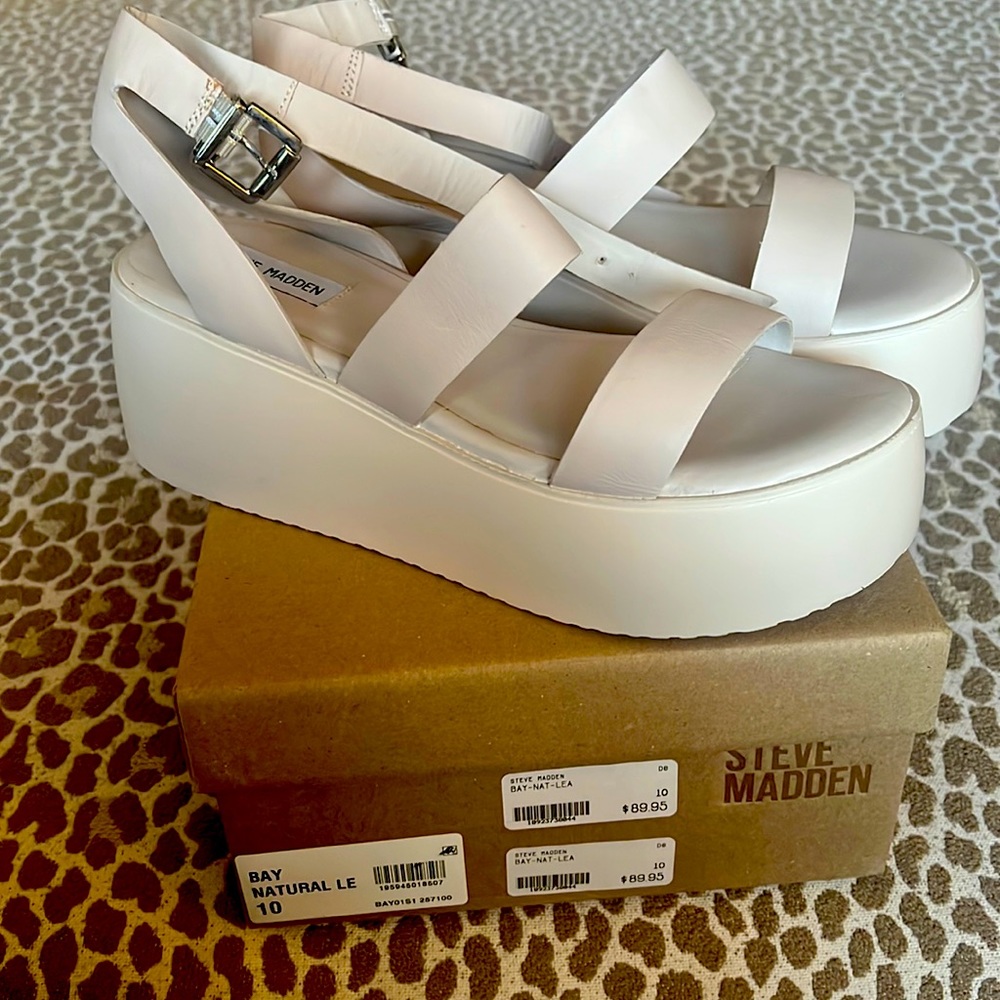 Steve Madden Bay Natural le size 10…. Brand new !!! Never worn.
